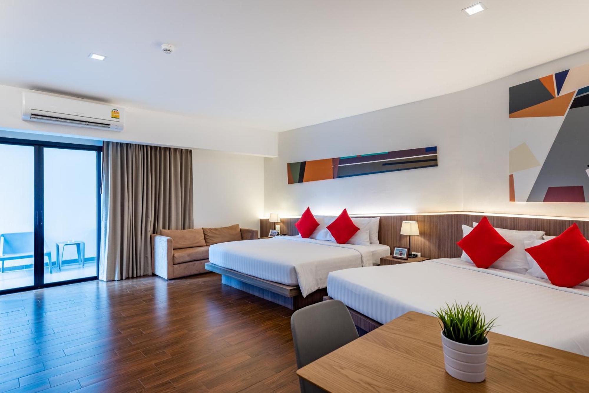 J Inspired Hotel Pattaya Dış mekan fotoğraf