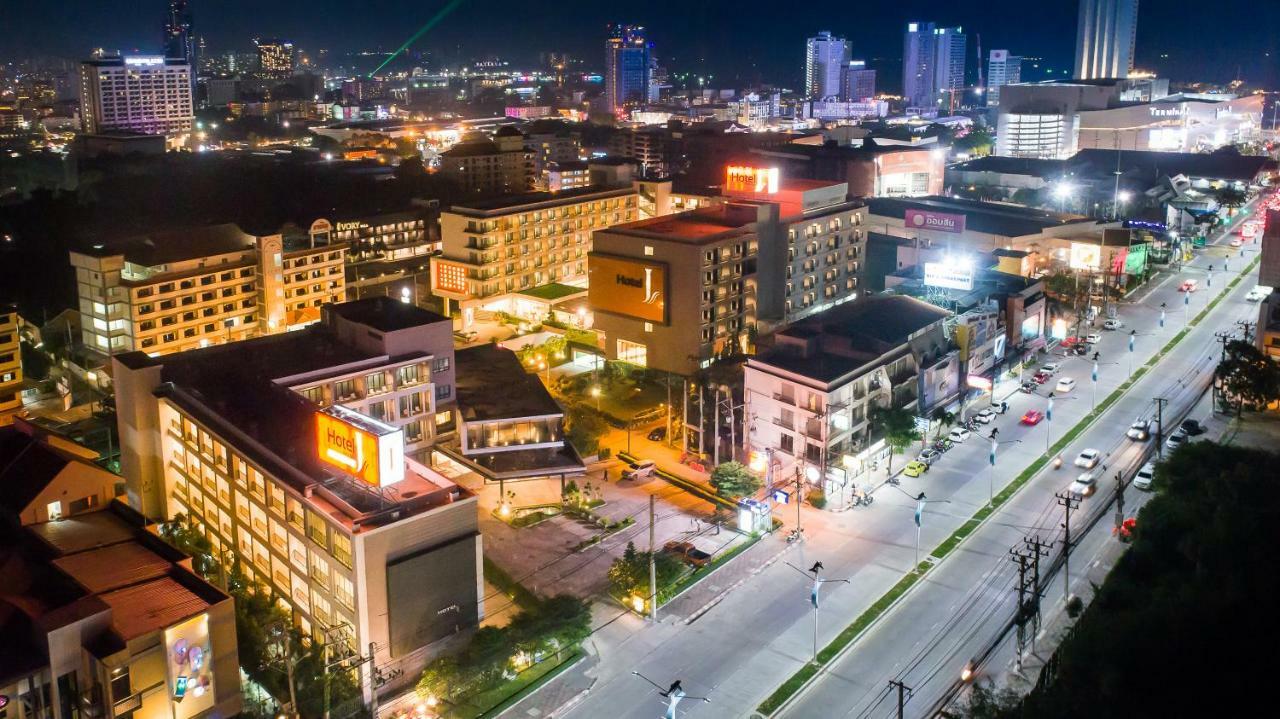 J Inspired Hotel Pattaya Dış mekan fotoğraf